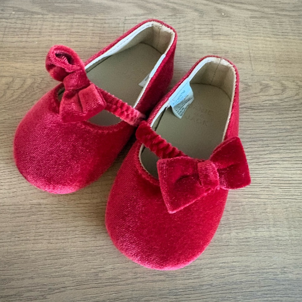 Janie and Jack Red Velvet Bow Mary Jane Baby Shoes